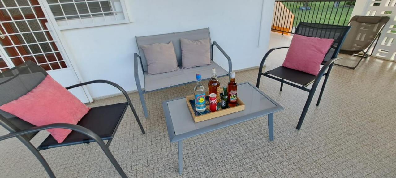 Kaz A Faup Villa Grand-Bourg  Екстериор снимка